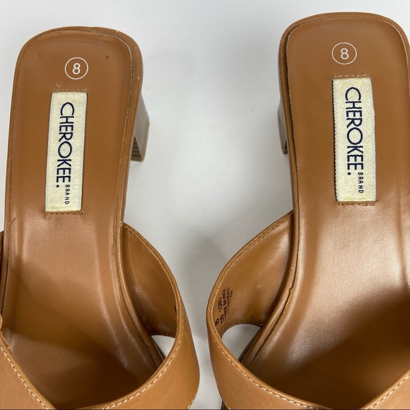 Cherokee Heeled Sandals - Picture 8 of 16